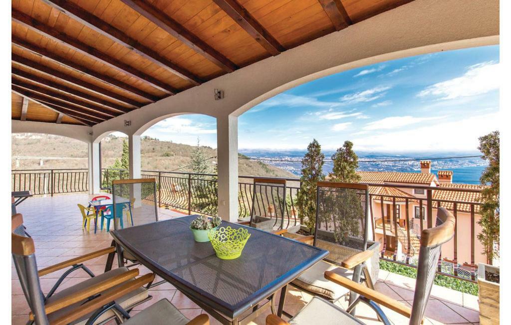 Petra Hills Apartment Opatija Bagian luar foto
