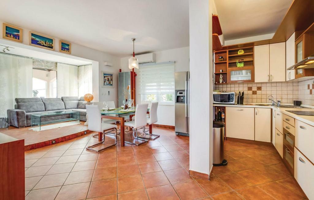 Petra Hills Apartment Opatija Bagian luar foto