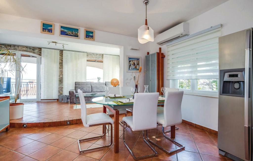 Petra Hills Apartment Opatija Bagian luar foto
